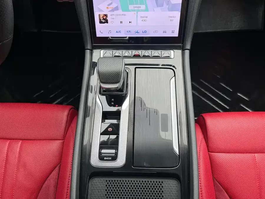 Hongqi H6 Hongqi H6 2023 2.0T Zhiyi Edition 2023 — миниатюра 5
