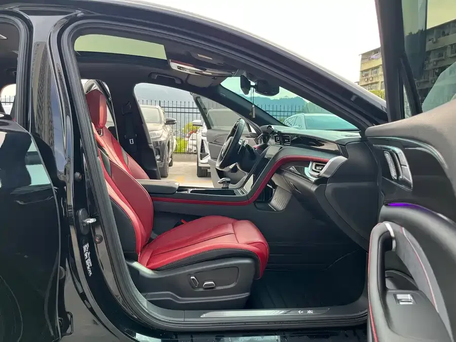 Hongqi H6 Hongqi H6 2024 2.0T Luxury Edition 2024 — миниатюра 3