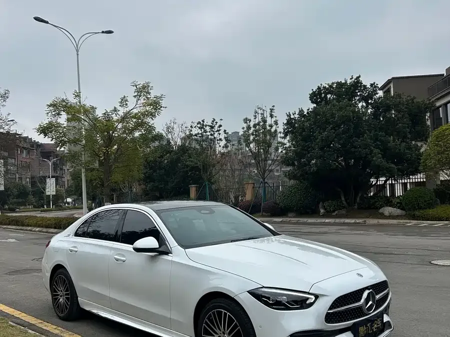 Mercedes-Benz Class C Mercedes-Benz C-Class 2025 C 260 L Sports Edition 2025 — миниатюра 3