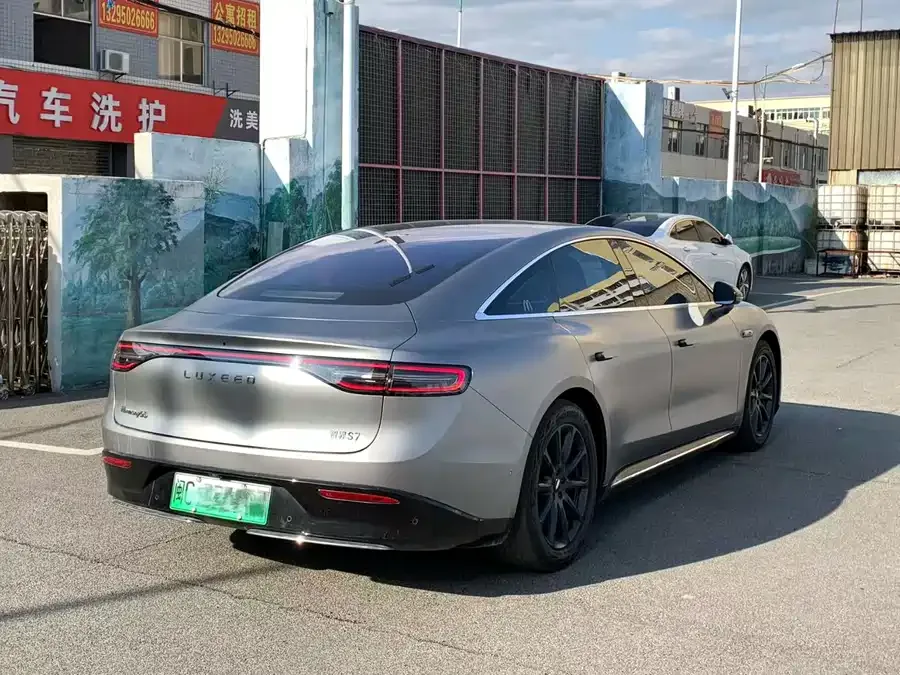Smart world S7 Zhijie S7 2024 Max rear-wheel drive long-range intelligent driving version 2024 — миниатюра 3