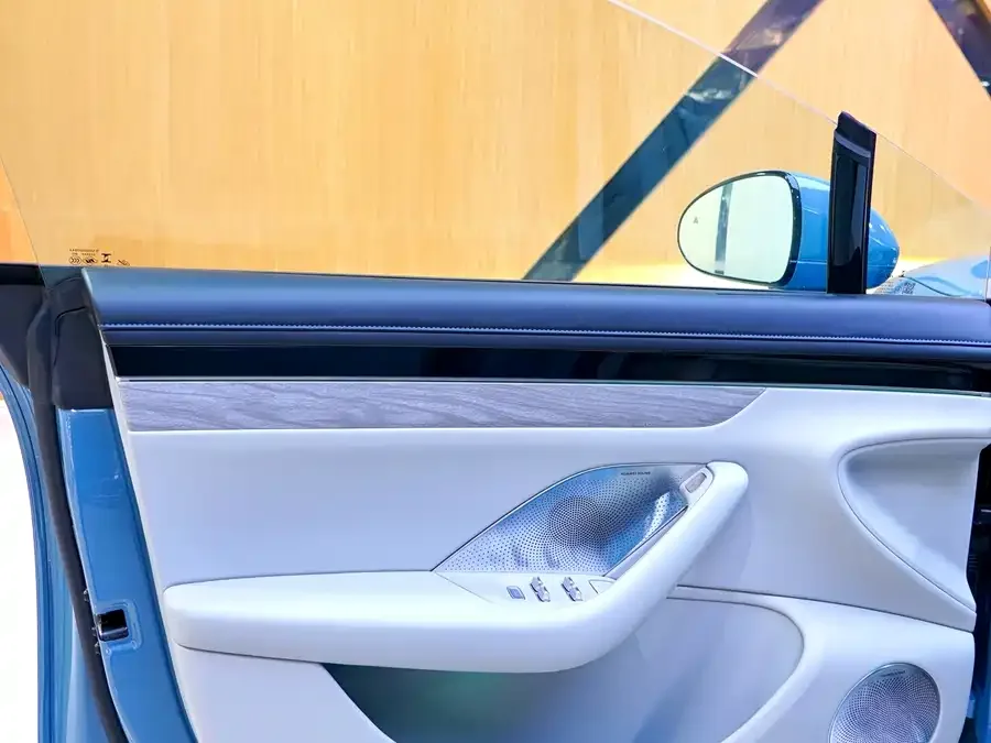 Smart world S7 Zhijie S7 2025 705km Max 2025 — миниатюра 3