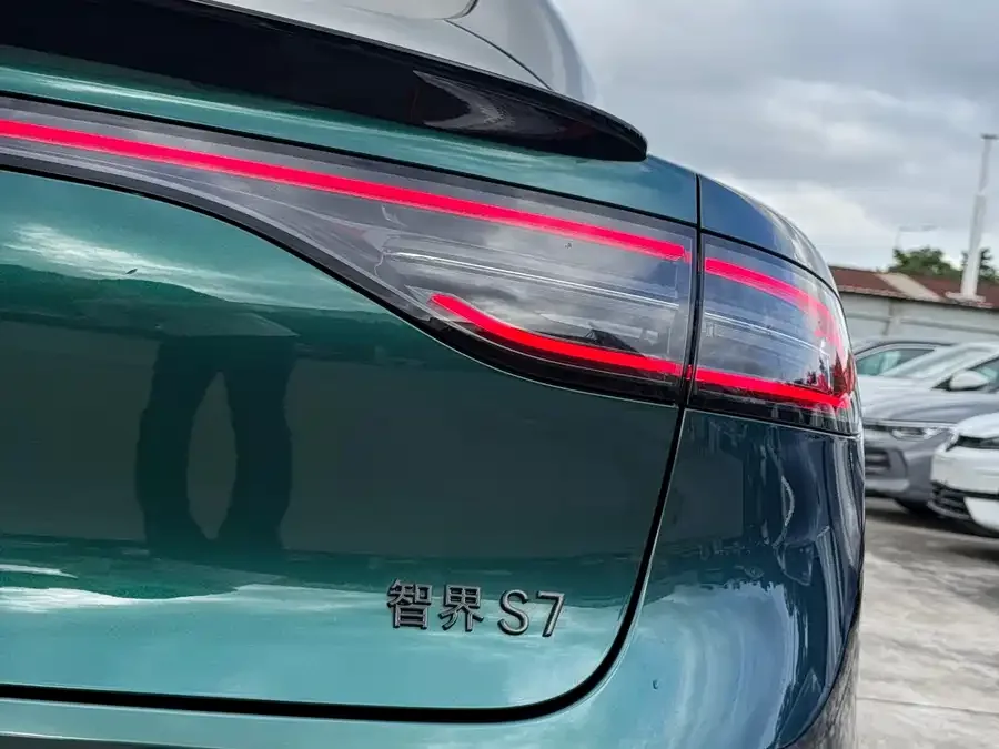 Smart world S7 Zhijie S7 2025 705km Max 2025 — миниатюра 3