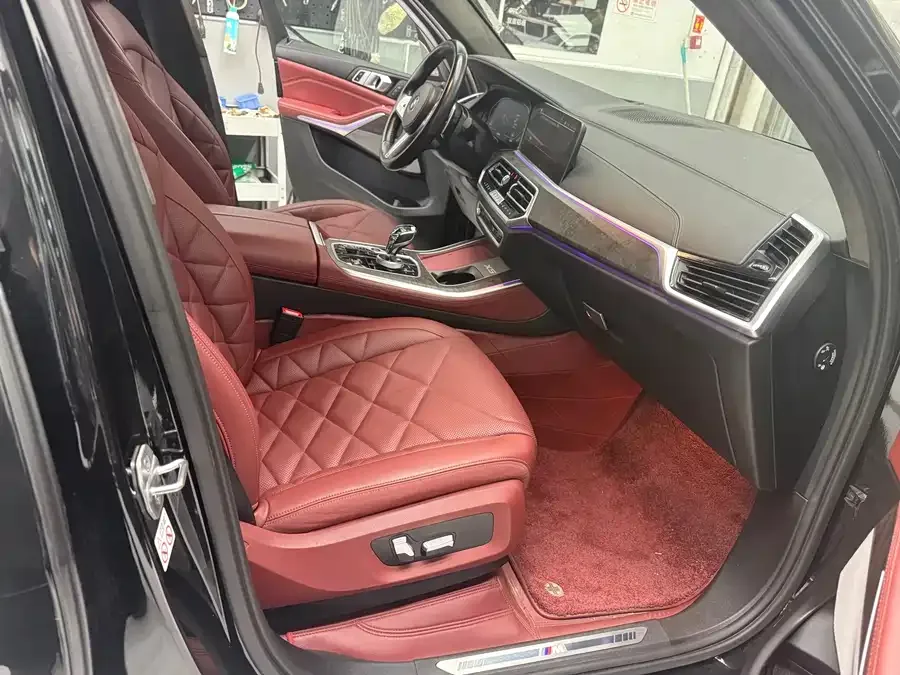 BMW X5 2022 xDrive 30Li Exclusive M Sport Package 2023 — миниатюра 4