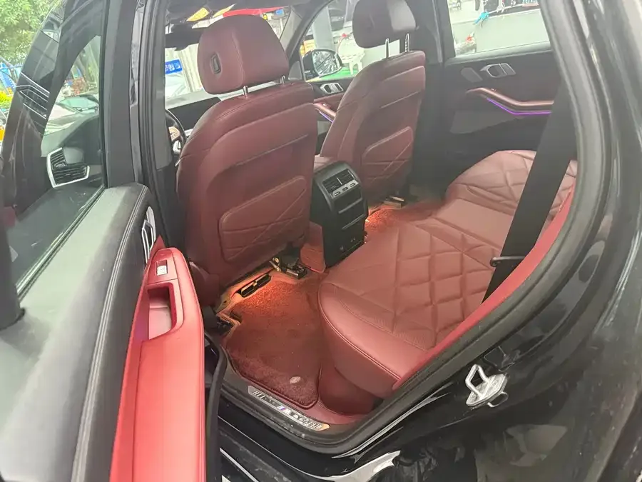 BMW X5 2022 xDrive 30Li Exclusive M Sport Package 2023 — миниатюра 5