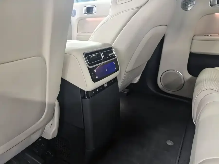 Li Xiang L7 Ideal L7 2025 Max Smart Renewal Edition 2025 — миниатюра 3