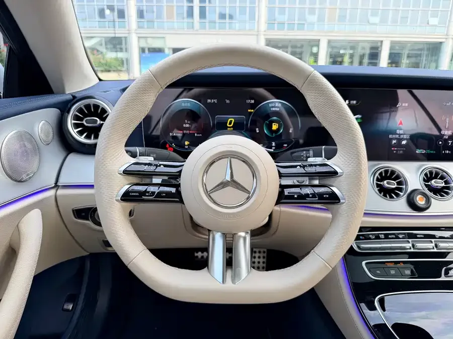 Mercedes-Benz E-Class Mercedes-Benz E-Class (Imported) 2023 E 260 Coupe 2023 — миниатюра 5