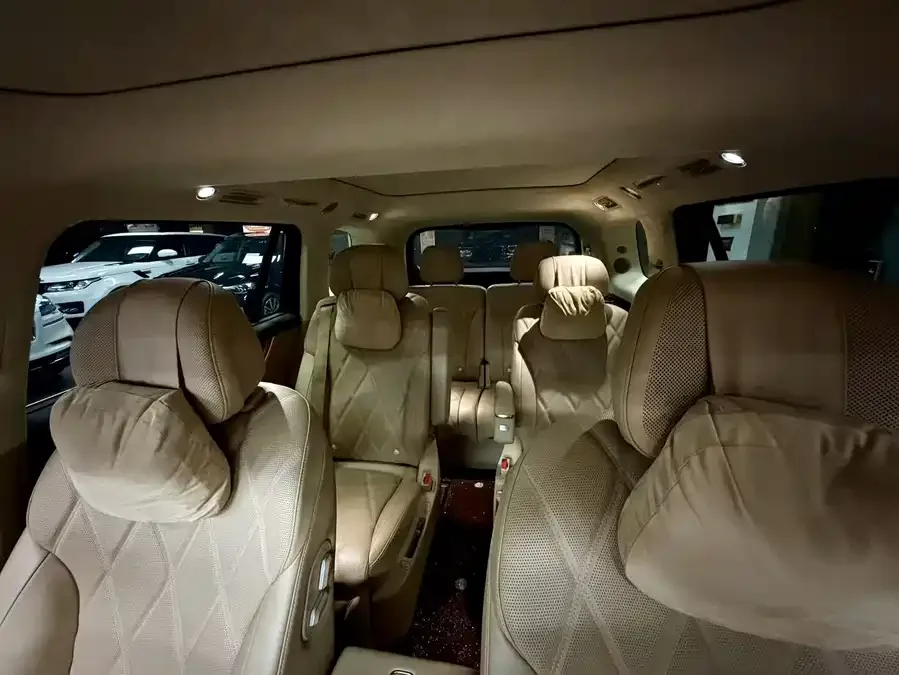 AITO M9 Wenjie M9 2025 Extended Range Max Edition 52kWh 6-Seater (192-line LiDAR) 2025 — миниатюра 2