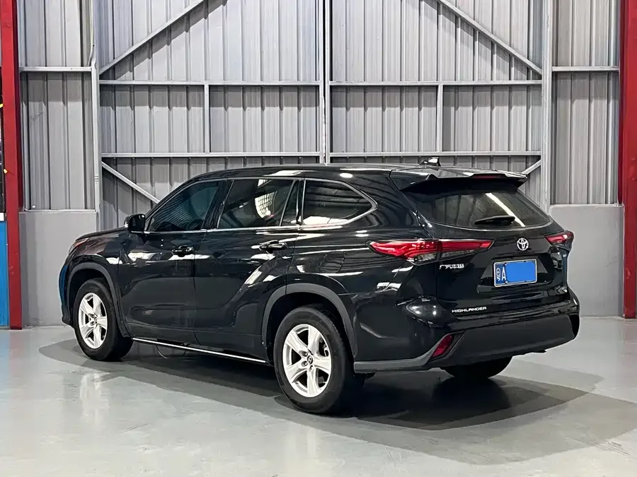 Toyota Highlander Highlander 2023 2.5L Intelligent Electric Hybrid Dual Engine 2WD Elite Edition 7 Seaters 2023 — миниатюра 3