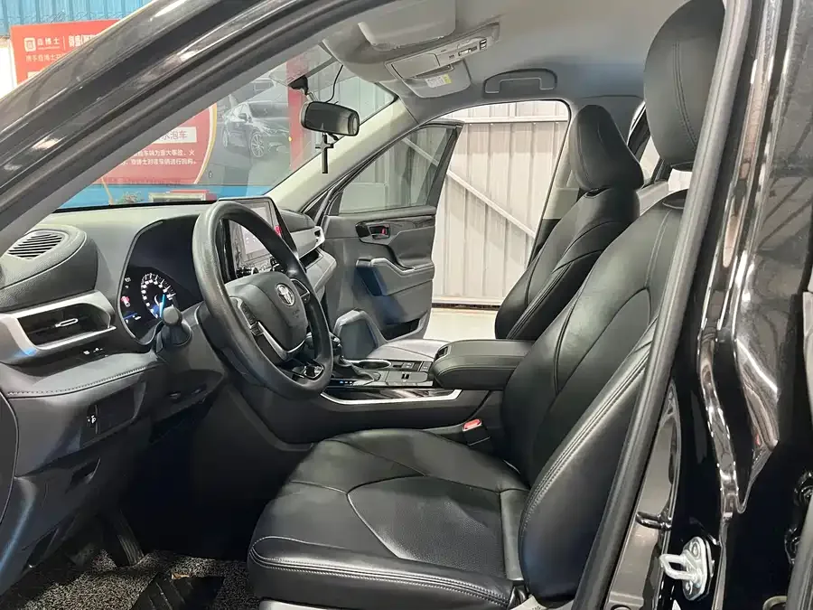 Toyota Highlander Highlander 2023 2.5L Intelligent Electric Hybrid Dual Engine 2WD Elite Edition 7 Seaters 2023 — миниатюра 4