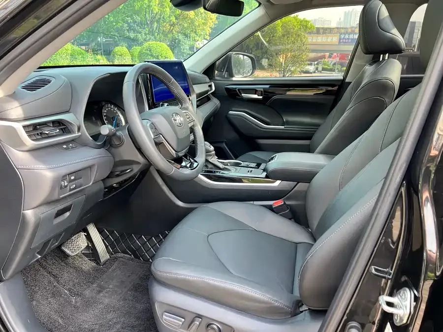 Toyota Highlander Highlander 2022 Dual Engine 2.5L 2WD Premium Edition 7 Seaters 2022 — миниатюра 5