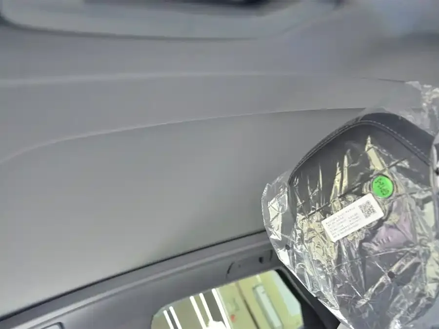 Audi Q5L 2026 2.0T Hybrid Luxury 2026 — миниатюра 4