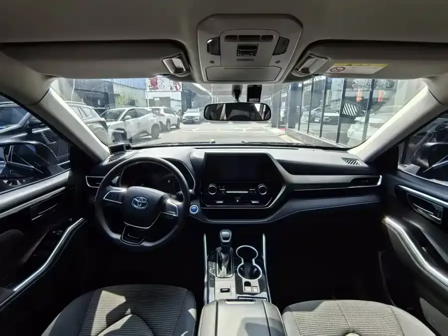 Toyota Highlander Highlander 2022 Dual Engine 2.5L 2WD Elite Edition 5 Seaters 2022 — миниатюра 5