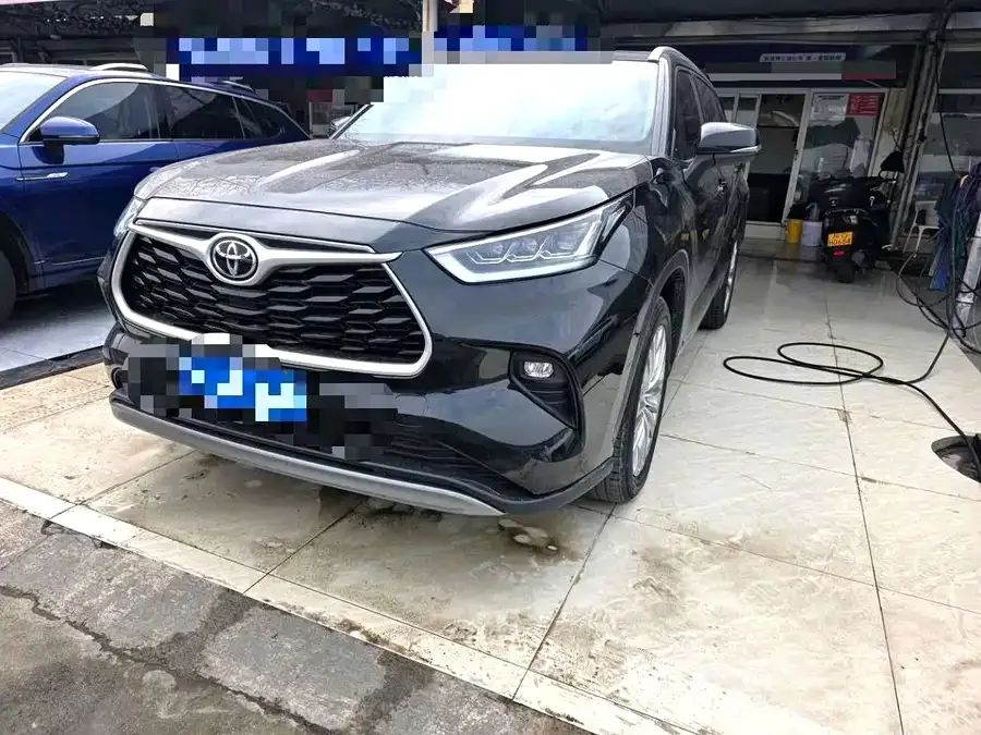 Toyota Highlander 2023