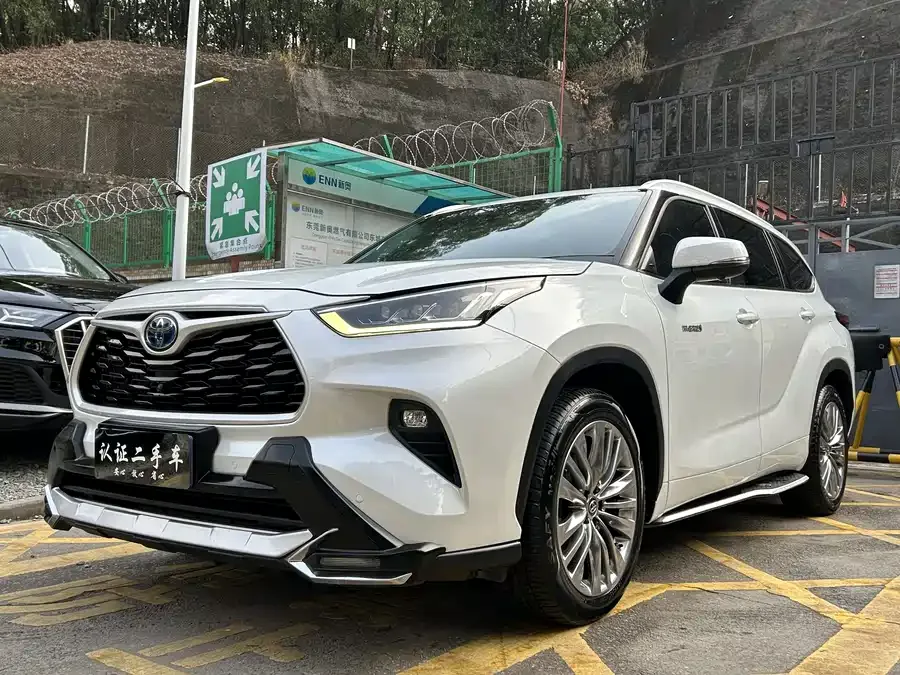 Toyota Highlander 2022