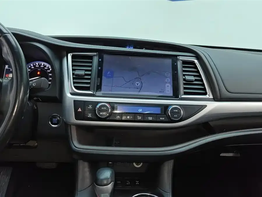 Toyota Highlander Highlander 2021 2.0T 4WD Luxury Edition 7 Seaters 2022 — миниатюра 4