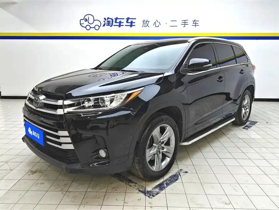 Toyota Highlander Highlander 2021 2.0T 4WD Luxury Edition 7 Seaters 2022 — фото 1, купить с доставкой в Москву