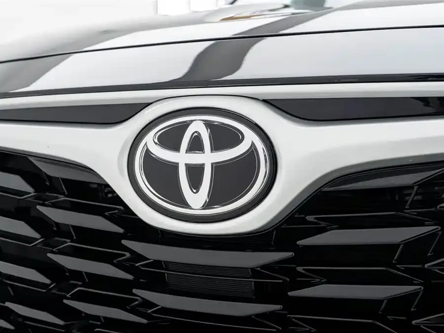 Toyota Highlander Highlander 2024 2.5L Intelligent Electric Hybrid Dual Engine 2WD Elite Edition 5 Seaters 2025 — миниатюра 3