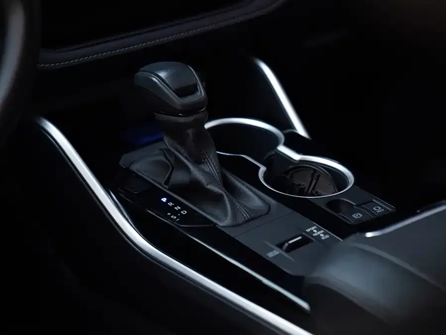 Toyota Highlander Highlander 2022 Dual Engine 2.5L 4WD Elite Edition 7 Seaters 2023 — миниатюра 3