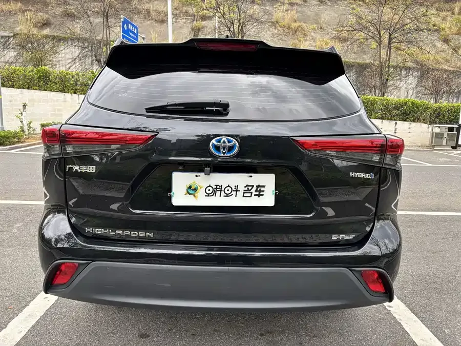 Toyota Highlander Highlander 2022 Dual Engine 2.5L 4WD Elite Edition 7 Seaters 2023 — миниатюра 5