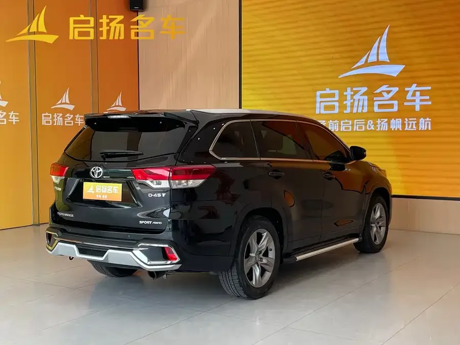 Toyota Highlander Highlander 2021 2.0T 2WD Premium Edition 7 Seaters 2022 — миниатюра 5