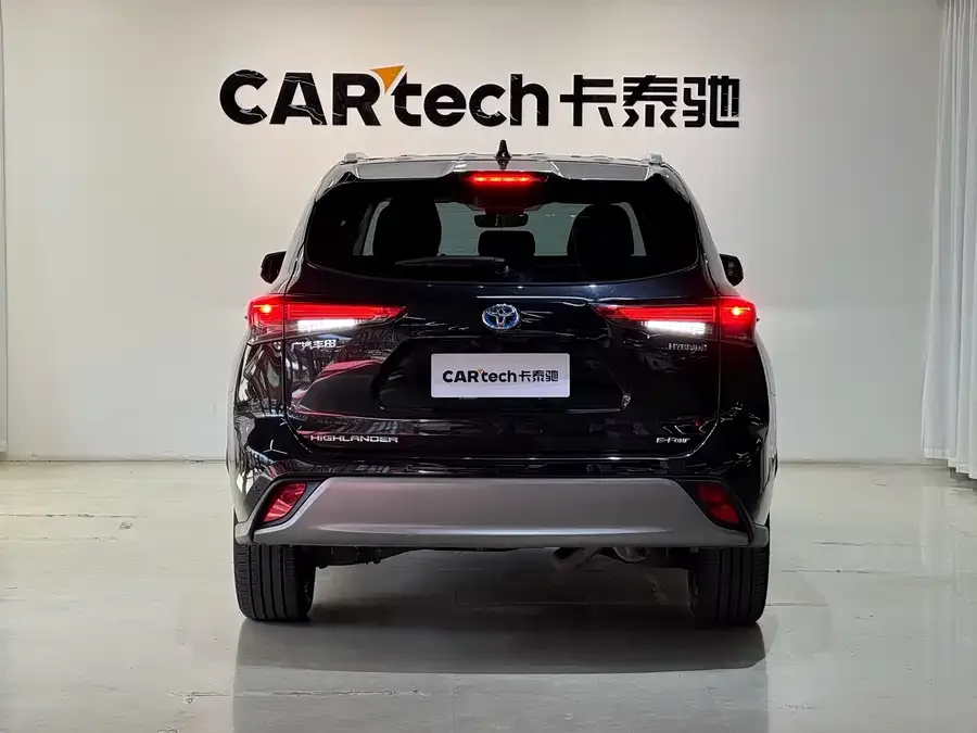 Toyota Highlander Highlander 2022 Dual Engine 2.5L 4WD Luxury Edition 7 Seaters 2022 — миниатюра 2