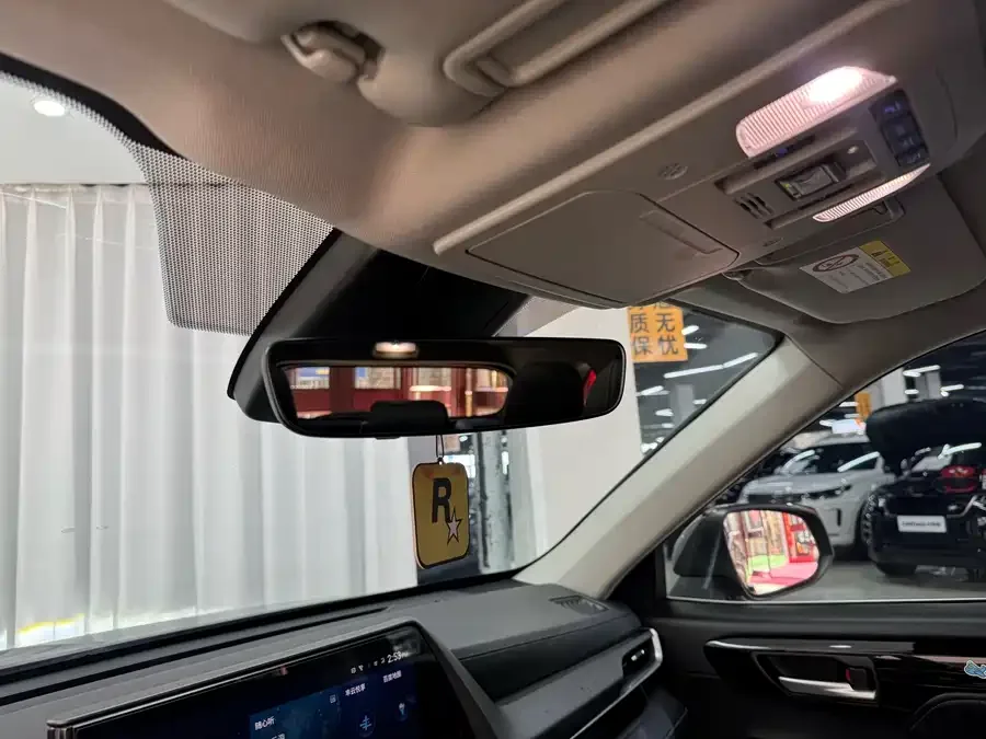 Toyota Highlander Highlander 2022 Dual Engine 2.5L 4WD Luxury Edition 7 Seaters 2022 — миниатюра 4