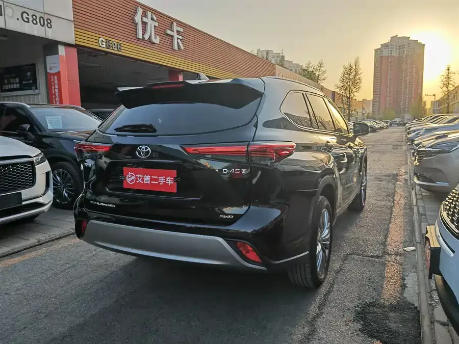 Toyota Highlander Highlander 2022 380T 4WD Premium Edition 7 Seaters 2022 — миниатюра 5