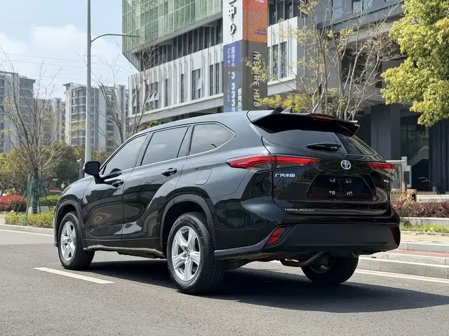 Toyota Highlander Highlander 2023 2.5L Intelligent Electric Hybrid Dual Engine 2WD Elite Edition 5 Seaters 2023 — миниатюра 3