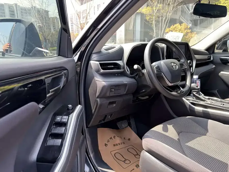 Toyota Highlander Highlander 2023 2.5L Intelligent Electric Hybrid Dual Engine 2WD Elite Edition 5 Seaters 2023 — миниатюра 4