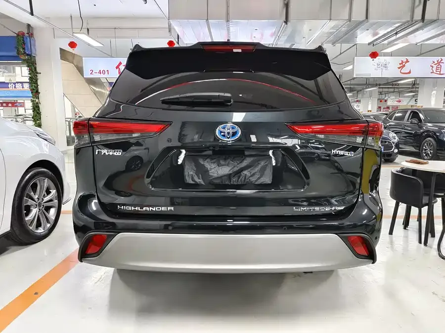 Toyota Highlander Highlander 2022 Dual Engine 2.5L 4WD Supreme Edition 7 Seaters 2022 — миниатюра 2