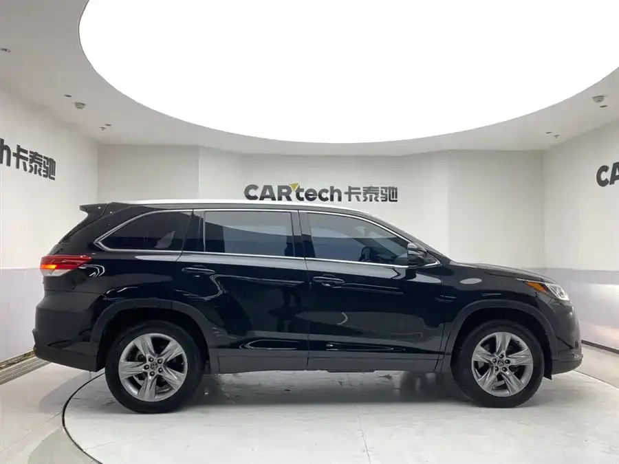 Toyota Highlander Highlander 2021 2.0T 4WD Luxury Edition 7 Seaters 2022 — миниатюра 2