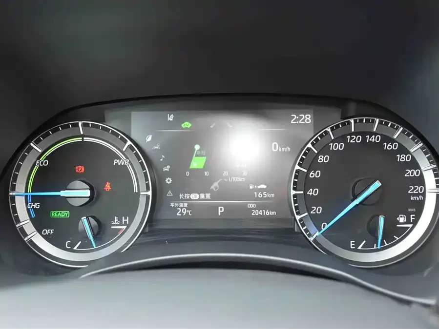 Toyota Highlander Highlander 2023 2.5L Intelligent Electric Hybrid Dual Engine 4WD Premium Edition 7 Seaters 2023 — миниатюра 4