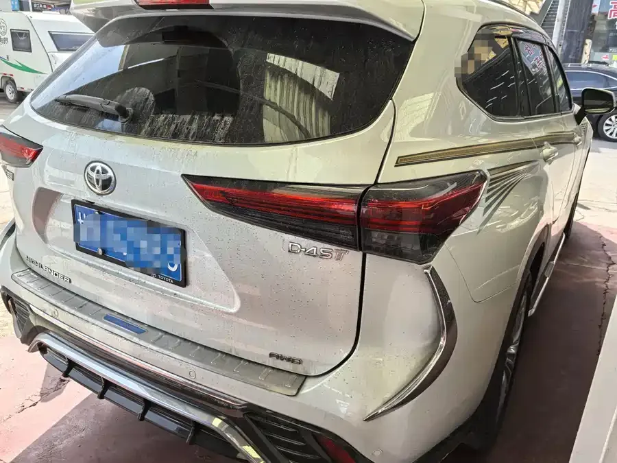 Toyota Highlander Highlander 2024 380T 4WD Luxury Edition 7 Seaters 2024 — миниатюра 2