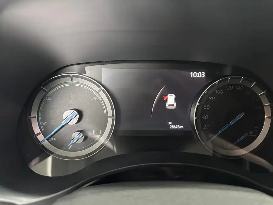 Toyota Highlander Highlander 2022 Dual Engine 2.5L 4WD Premium Edition 7 Seaters 2022 — миниатюра 2