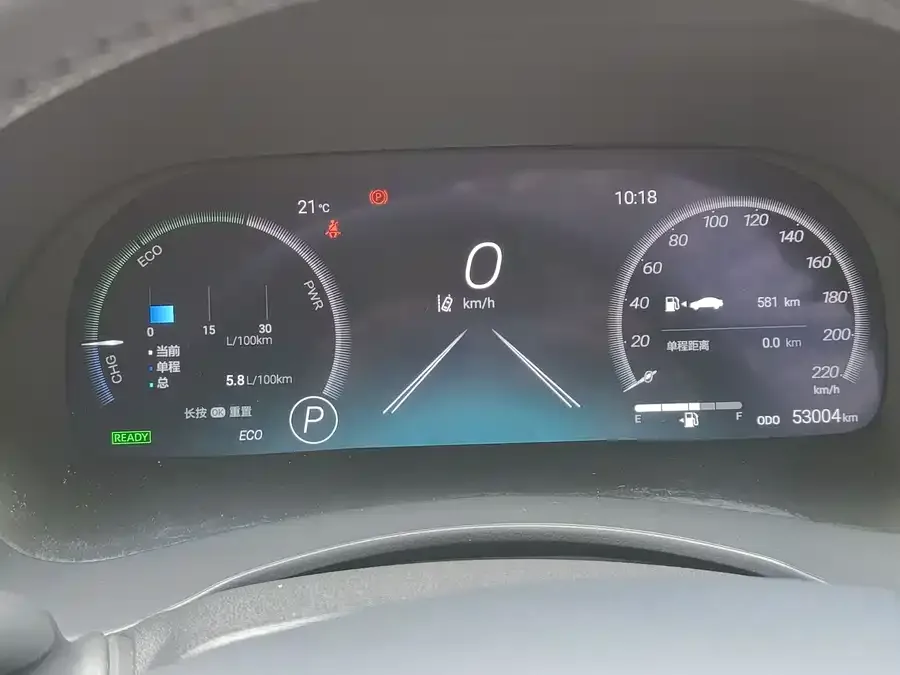 Toyota Highlander Highlander 2024 2.5L Intelligent Electric Hybrid Dual Engine 4WD Premium Edition 7 Seaters 2025 — миниатюра 2