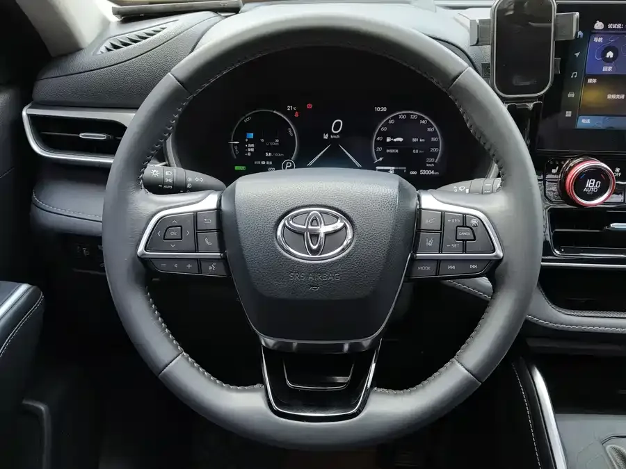 Toyota Highlander Highlander 2024 2.5L Intelligent Electric Hybrid Dual Engine 4WD Premium Edition 7 Seaters 2025 — миниатюра 4