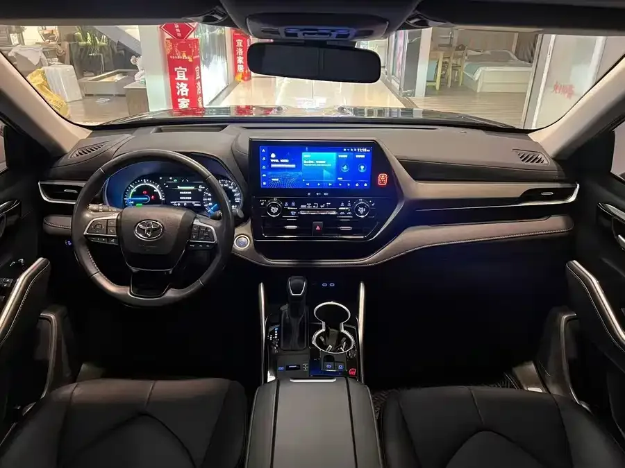 Toyota Highlander Highlander 2023 2.5L Intelligent Electric Hybrid Dual Engine 4WD Premium Edition 7 Seaters 2023 — миниатюра 2