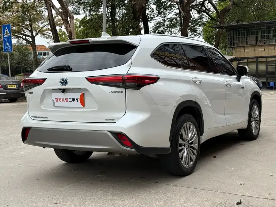 Toyota Highlander Highlander 2023 2.5L Intelligent Electric Hybrid Dual Engine 4WD Luxury Edition 7 Seaters 2024 — миниатюра 2