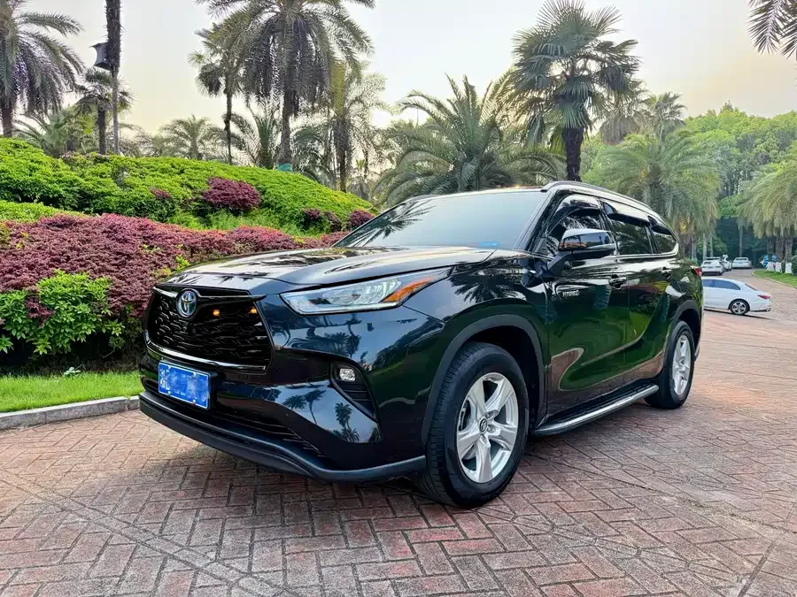 Toyota Highlander 2024