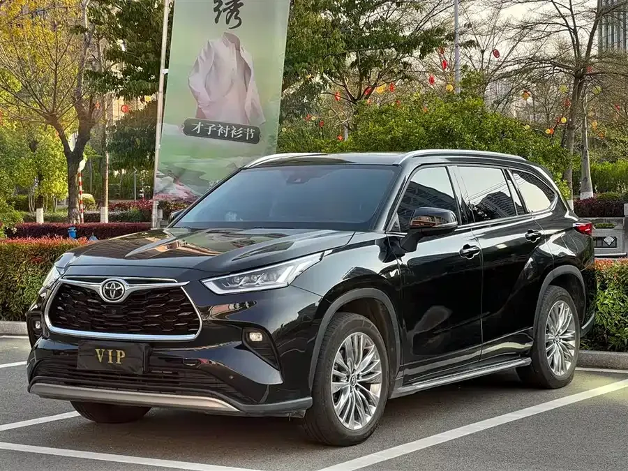 Toyota Highlander 2024 Highlander 380T AWD Supreme 7-seater 2024 — фото 1, купить с доставкой в Москву