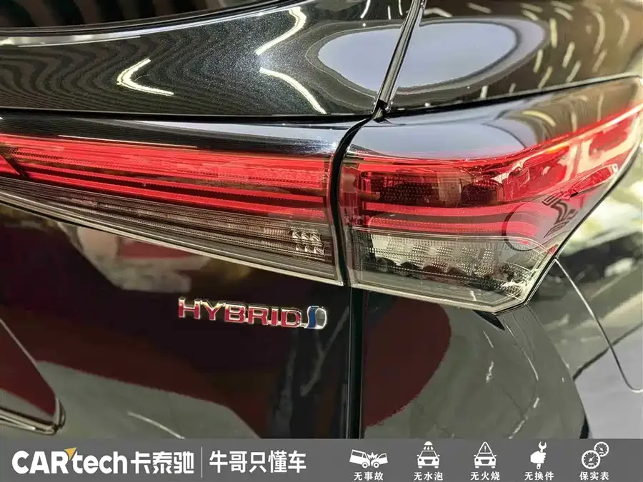 Toyota Highlander Highlander 2023 2.5L Intelligent Electric Hybrid Dual Engine 4WD Premium Edition 7 Seaters 2024 — миниатюра 4