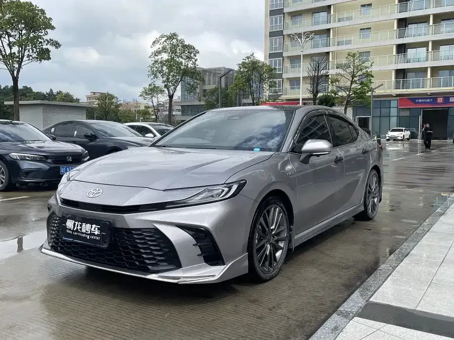 Toyota Camry 2024