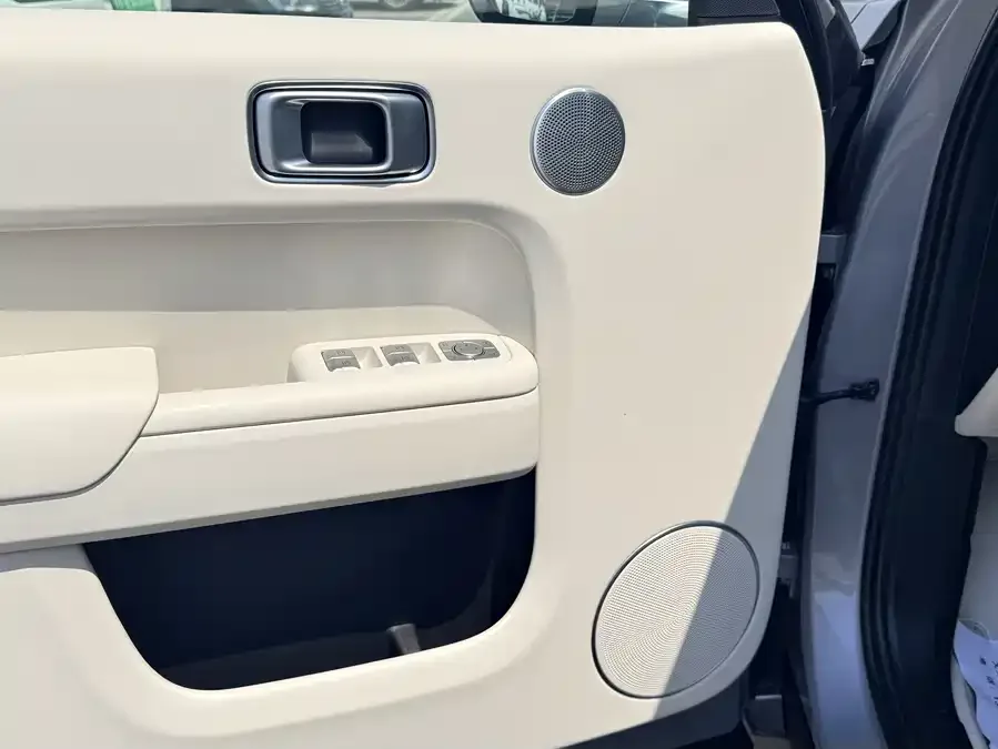 Li Xiang L8 Ideal L8 2023 Pro 2023 — миниатюра 4