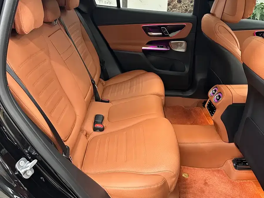 Mercedes-Benz GLC-Class 2026 Mercedes-Benz GLC 300 L 4MATIC Dynamic 5-seater 2026 — миниатюра 4