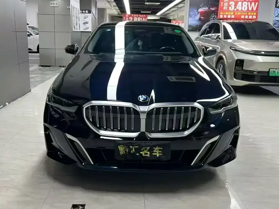 BMW 5 Series 2025