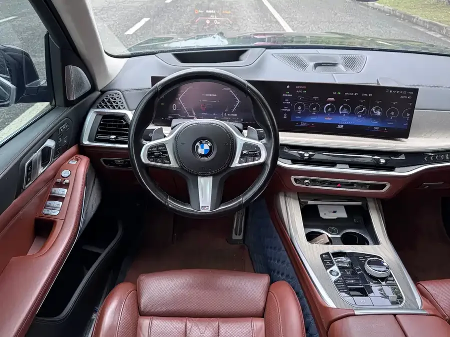 BMW X7 2023 xDrive40i Executive M Sport Package 2023 — миниатюра 5