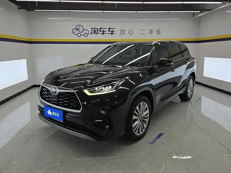 Toyota Highlander Highlander 2022 380T 4WD Premium Edition 7 Seaters 2024 — фото 1, купить с доставкой в Москву
