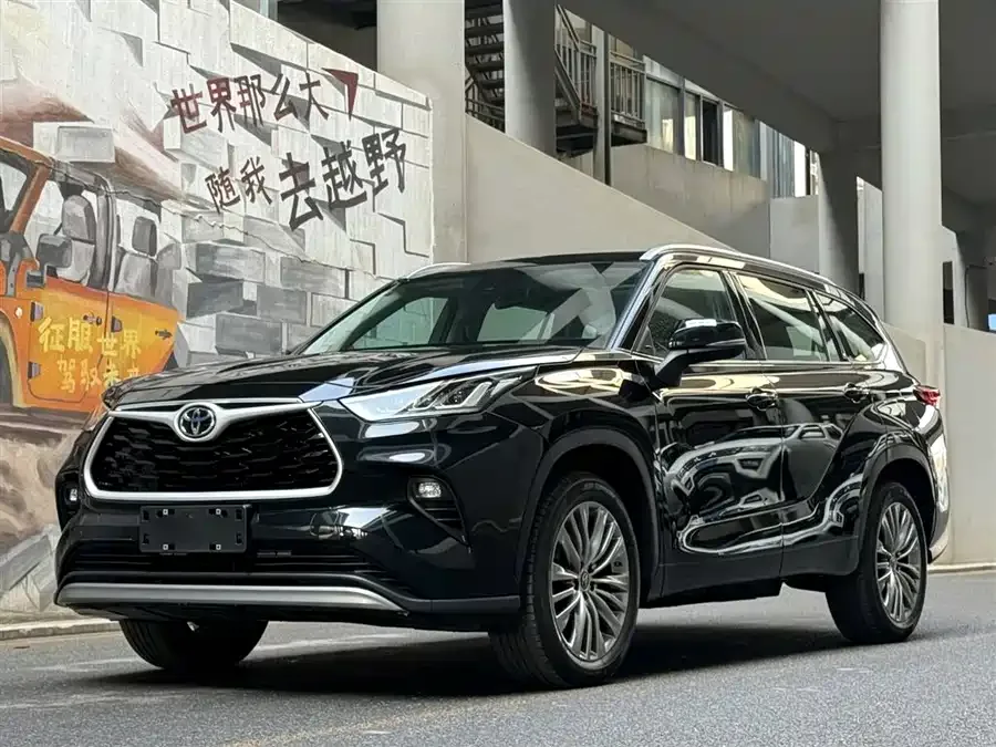 Toyota Highlander Highlander 2022 380T 4WD Luxury Edition 7 Seaters 2024 — фото 1, купить с доставкой в Москву