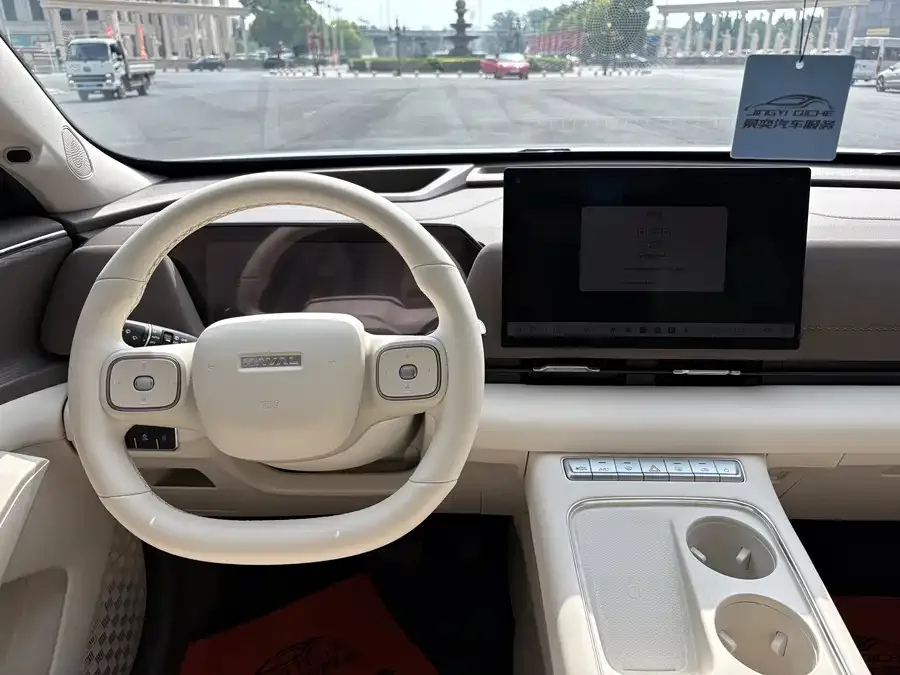 Haval Xiaolong MAX Haval Xiaolong MAX 2025 Hi4 165 Ultra Intelligent Driving Edition 2025 — миниатюра 3
