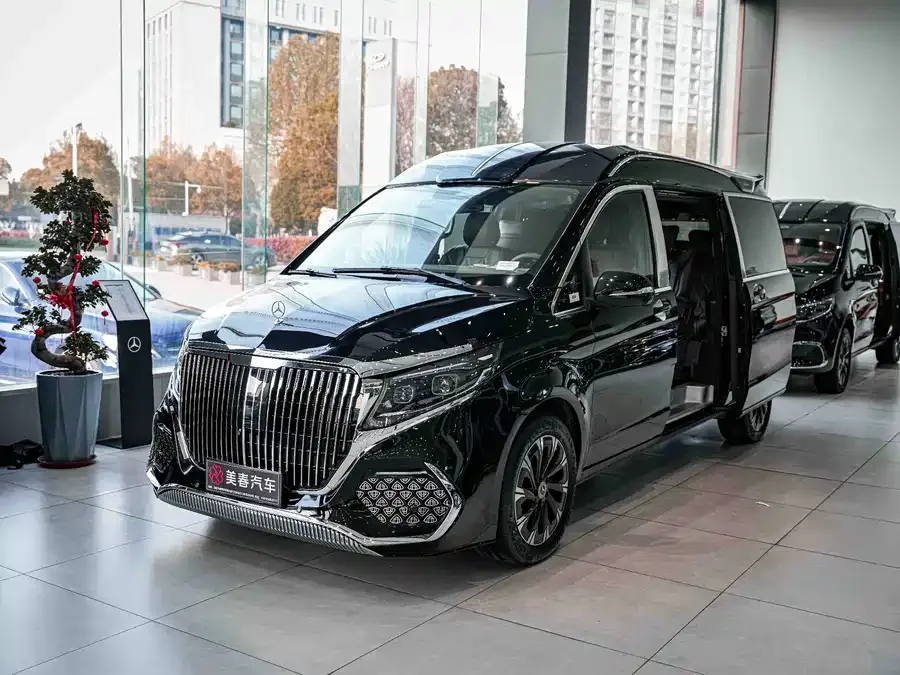 Mercedes-Benz Class V 2026